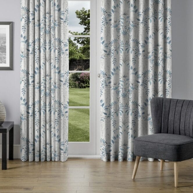 Laura Ashley Parterre off white Curtain