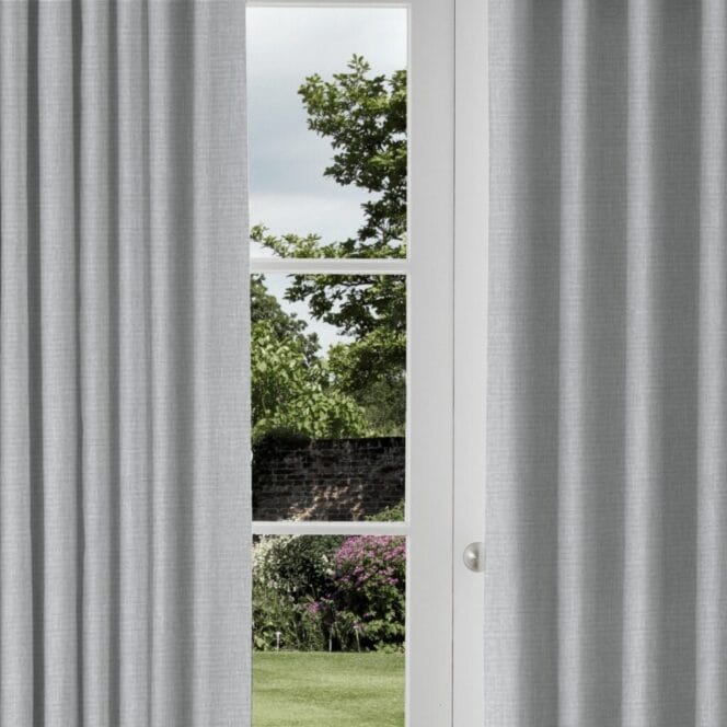 Kirkby Design Sahara 3 Glacier Curtain