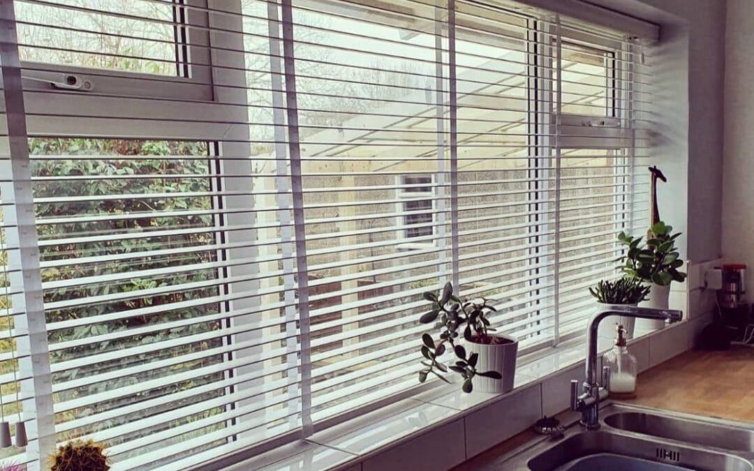 Top 3 Best Blinds For Kitchens