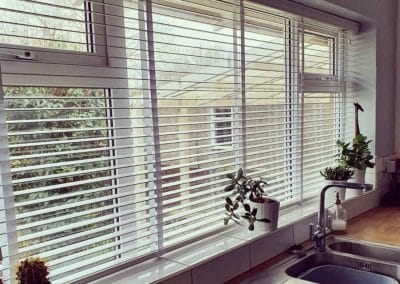 Top 3 Best Blinds For Kitchens