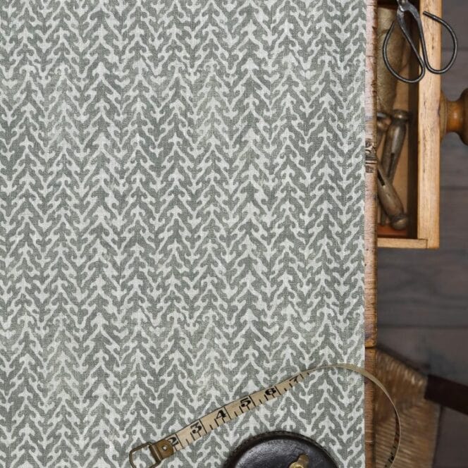 Veja Sludge blotch on Dune Linen Roman Blind