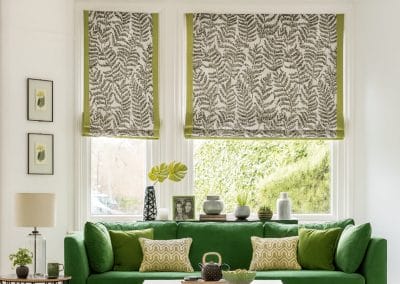 Roman Blinds or Curtains? How to Choose the Right Option